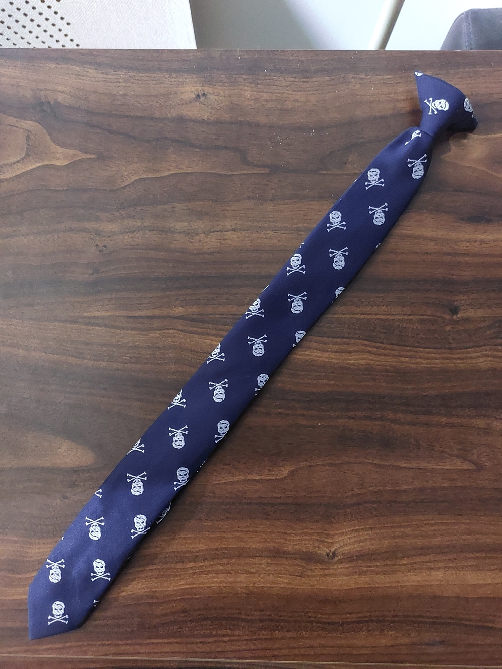 Navy Skull Pattern Men's Clip On Tie